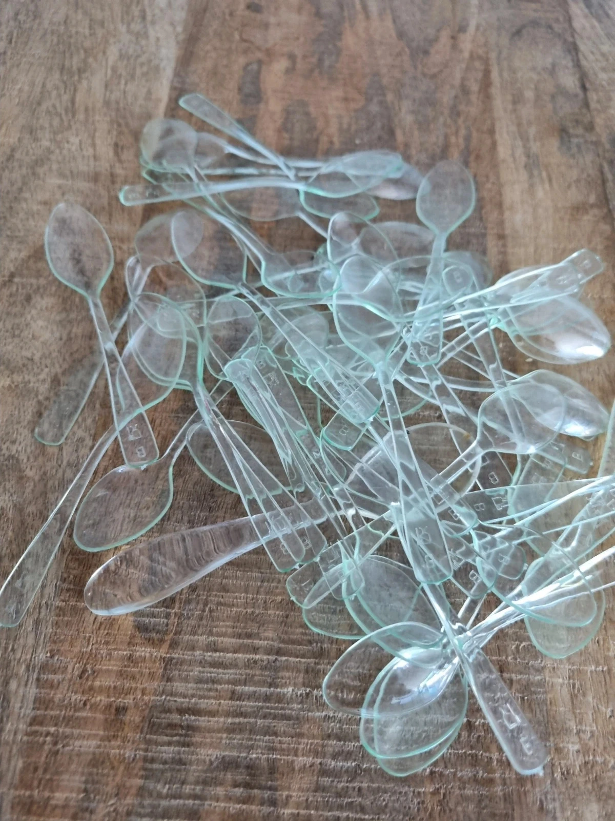 Conjunto de taças e colheres pequenas para aperitivo / buffet – photo 2